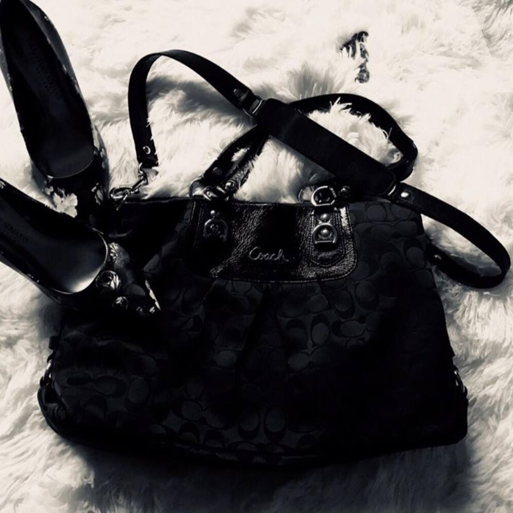 COACH PURSE 15"